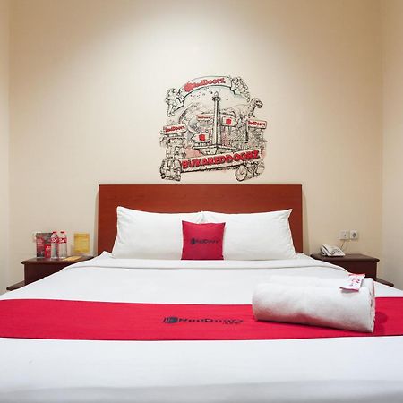 Reddoorz Plus Near Plaza Blok M Cakarta Dış mekan fotoğraf