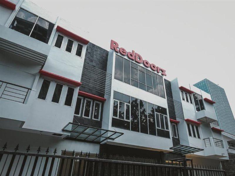 Reddoorz Plus Near Plaza Blok M Cakarta Dış mekan fotoğraf