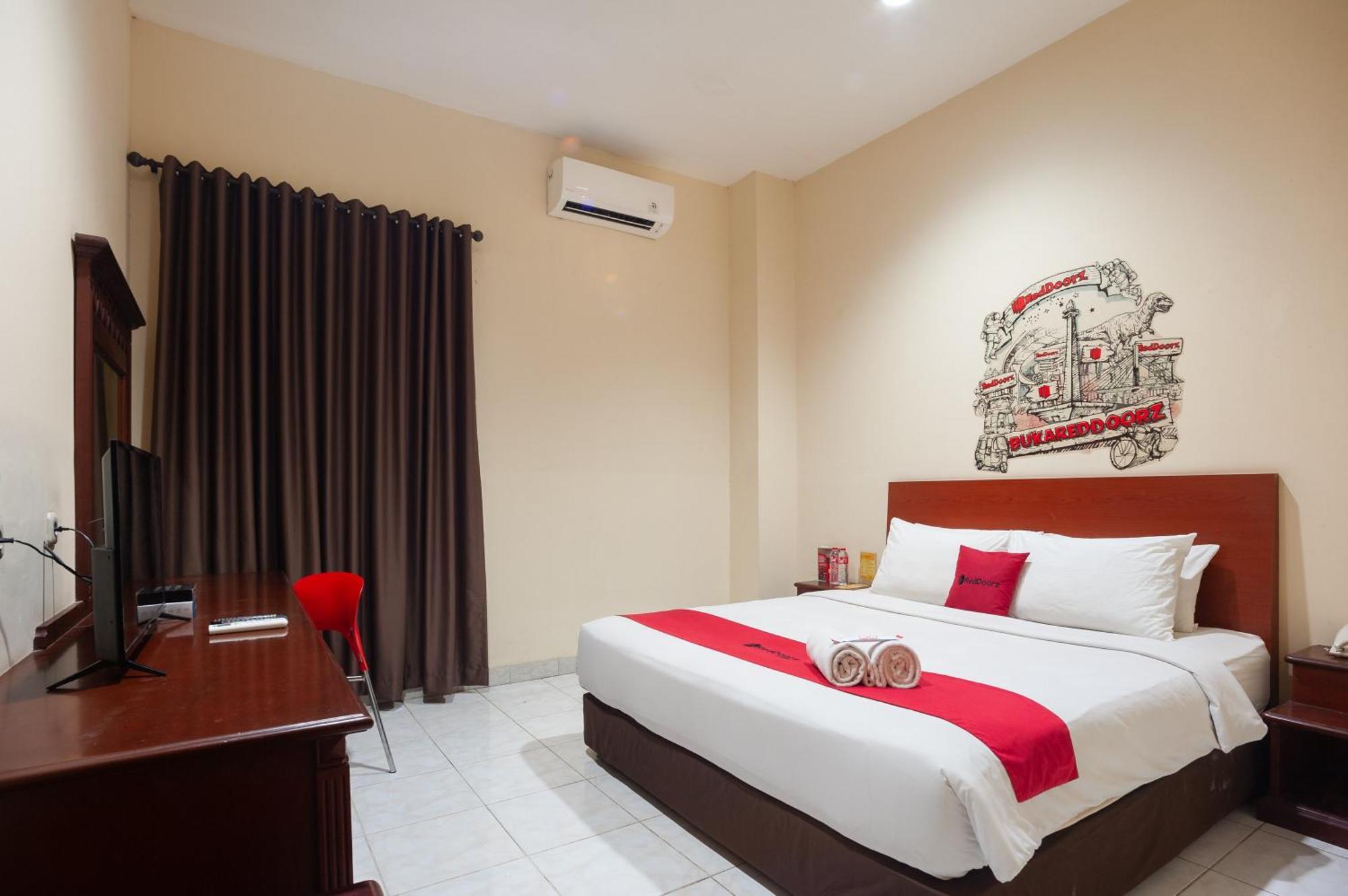 Reddoorz Plus Near Plaza Blok M Cakarta Dış mekan fotoğraf