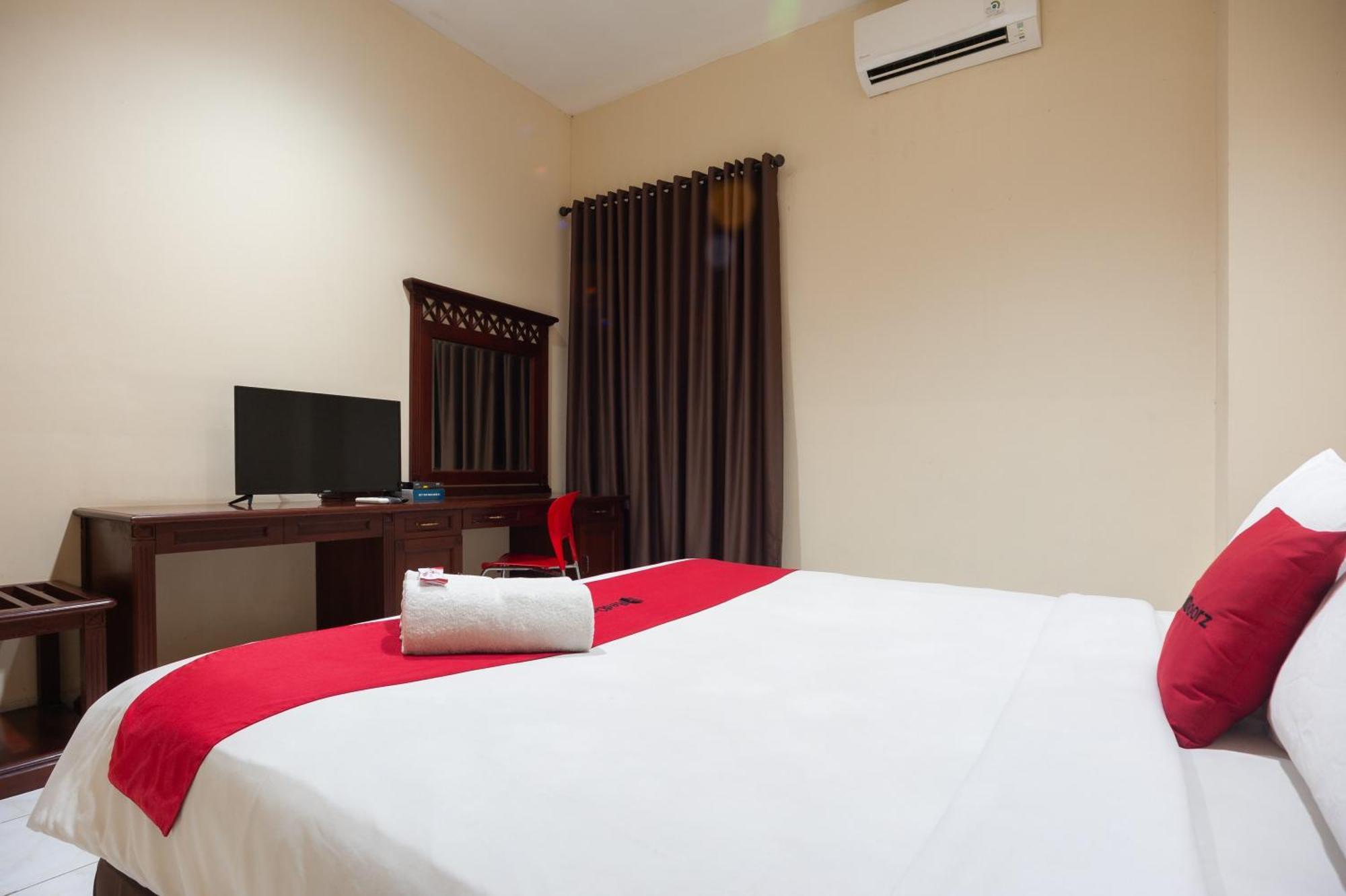 Reddoorz Plus Near Plaza Blok M Cakarta Dış mekan fotoğraf